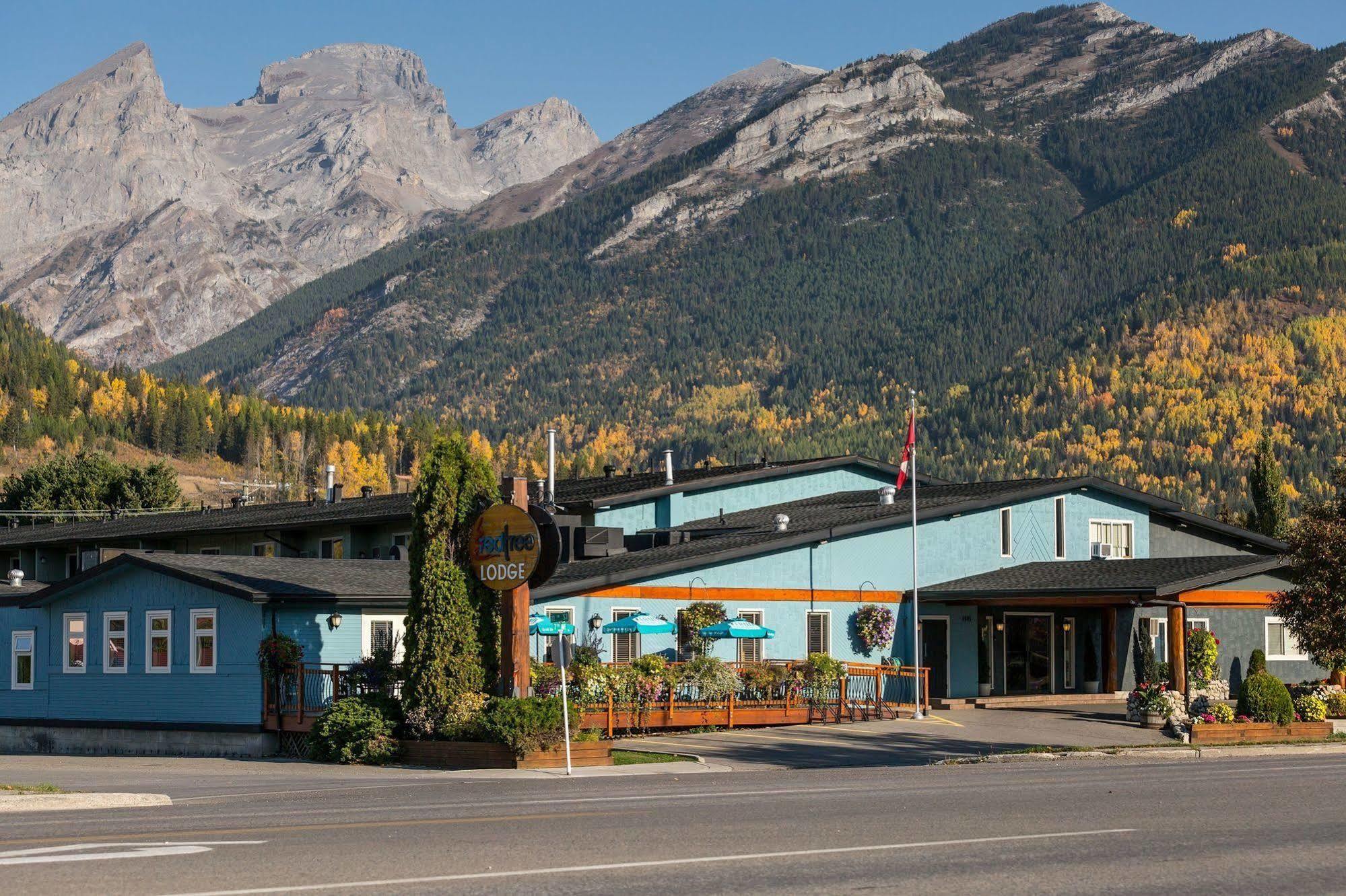 Red Tree Lodge Fernie Exterior photo